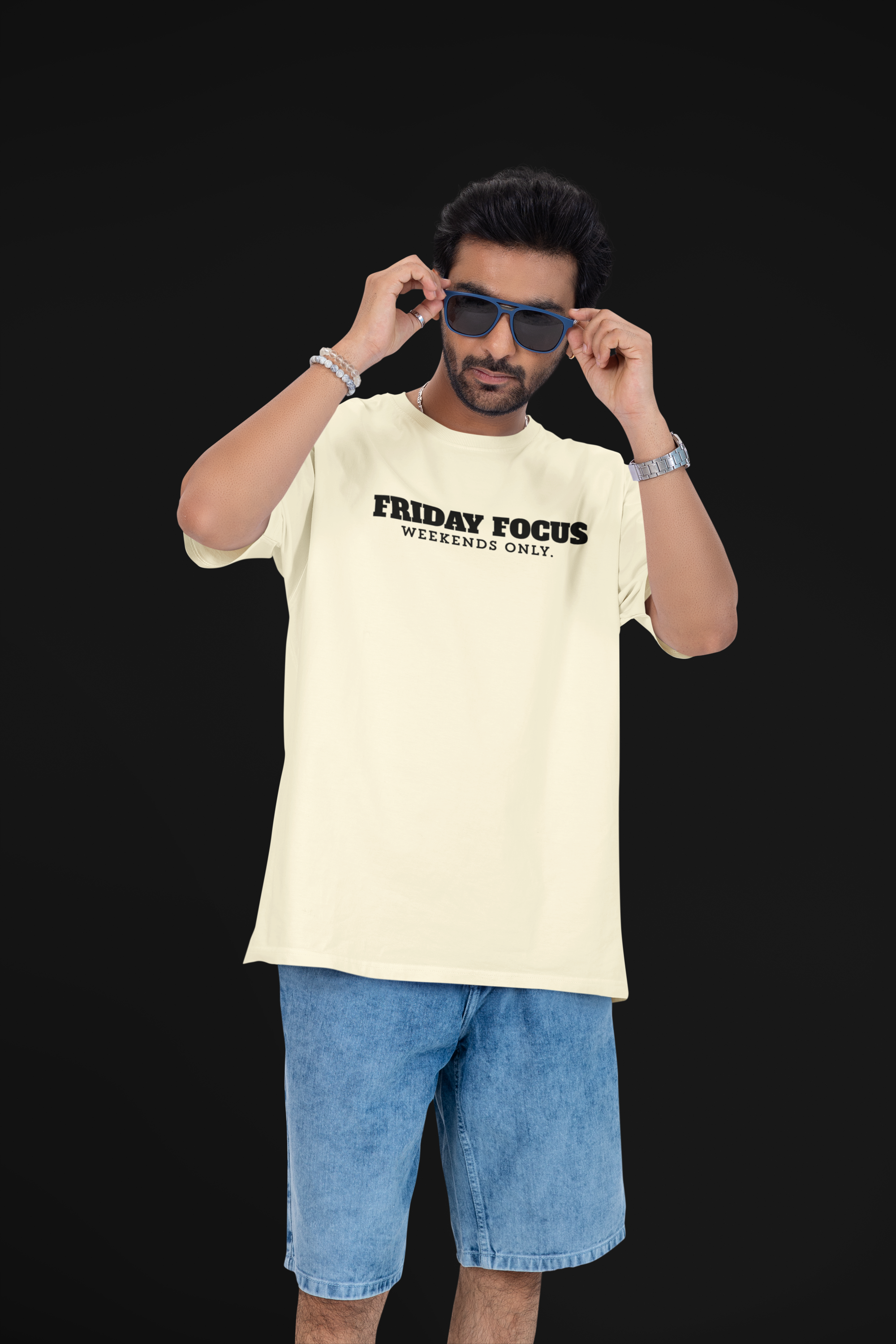 FRIDAY FOCUS. Unisex Oversized Tee
